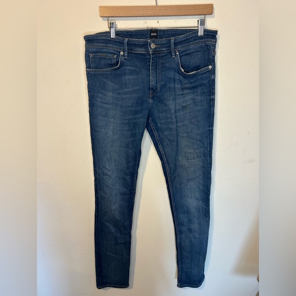 Boss Blue Denim Jeans for men Size 33/34 - Picture 1 of 6